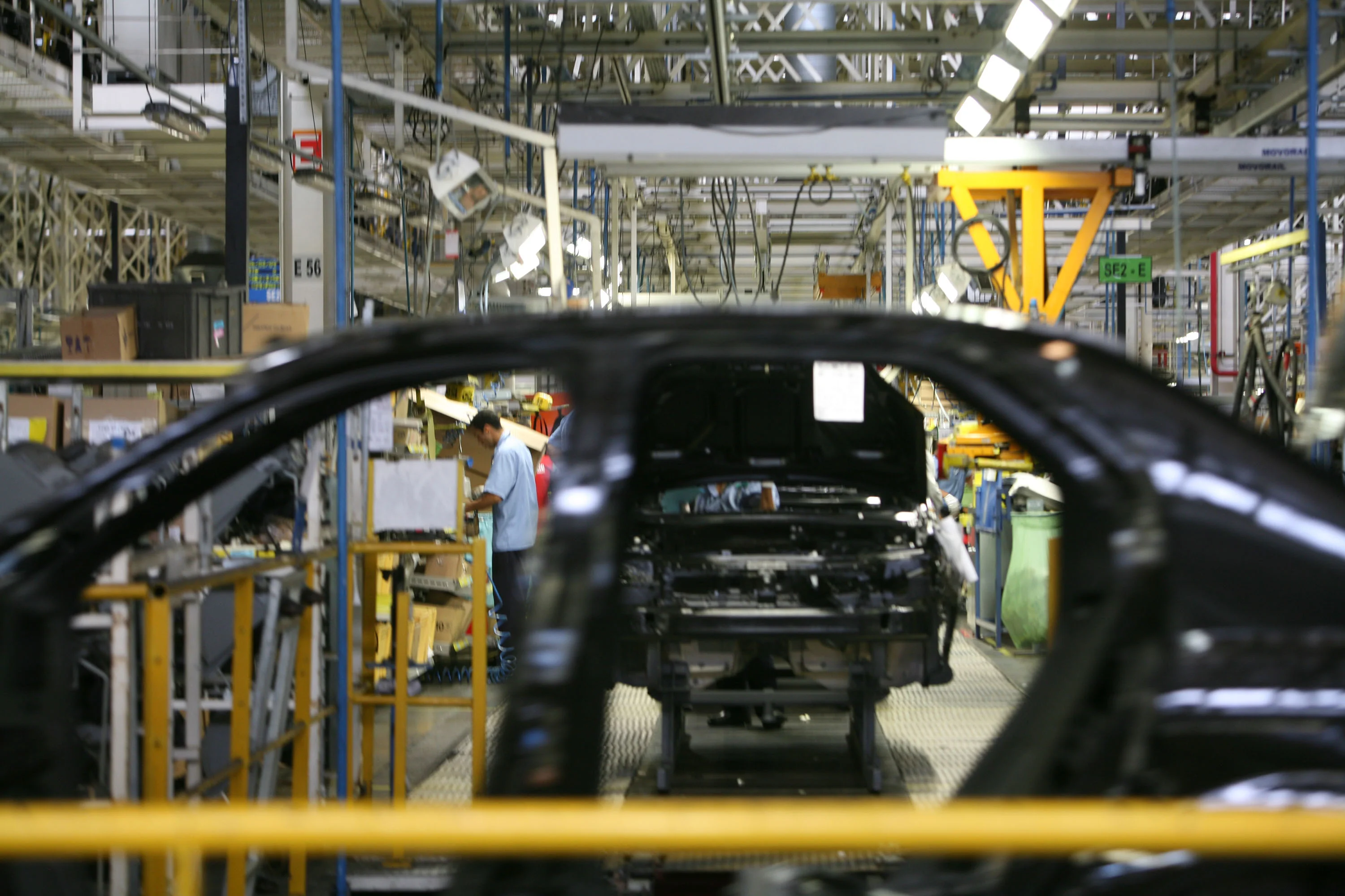 Embate entre governadores do Sul e Nordeste acerca dos benefícios tributários ao setor automotivo