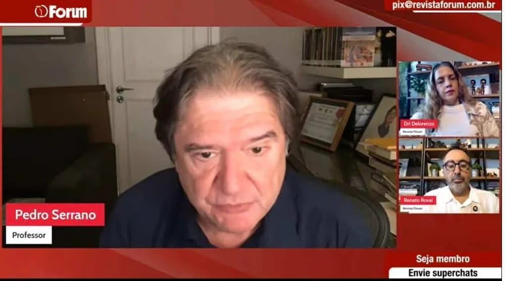 Jurista vê "cheiro de golpe" em plano de Flávio Bolsonaro