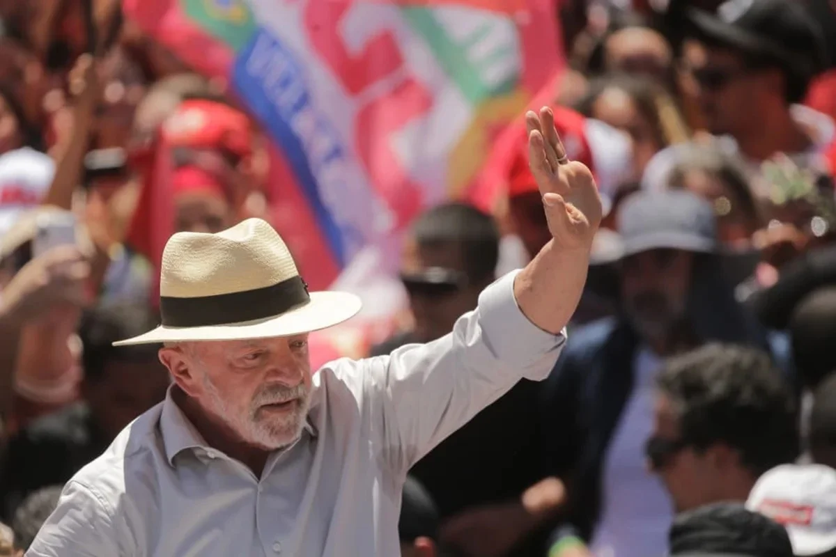 Lula concentra campanha em três estados decisivos